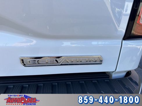 Used 2024 GMC Sierra 1500 Elevation image 10
