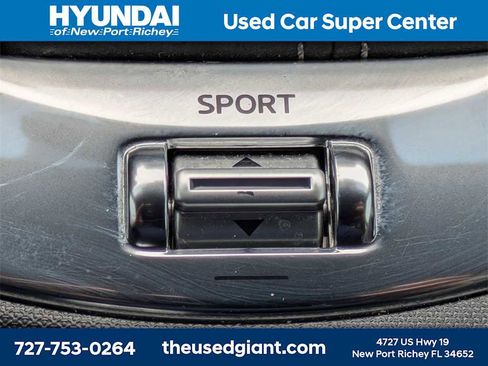 Used 2022 MAZDA MX-5 Miata Grand Touring image 23