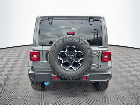 Used 2022 Jeep Wrangler Unlimited Rubicon 4xe image 7