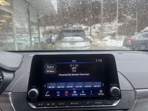 Used 2025 Nissan Altima 2.5 SV image 20