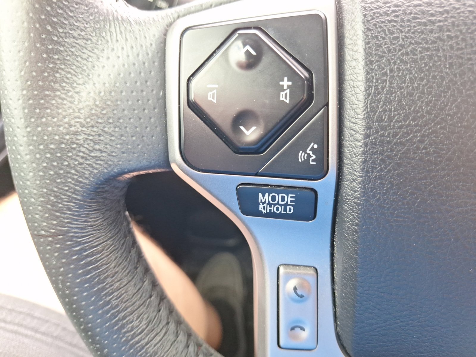 Used 2020 Toyota 4Runner SR5 Premium RWD image 20