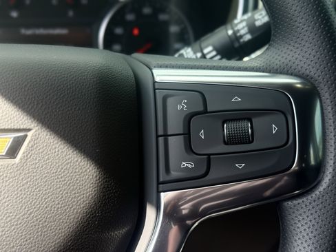 New 2025 Chevrolet Blazer LT w/ Convenience Package image 16