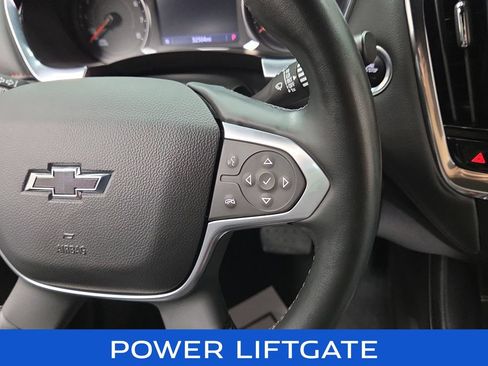 Used 2023 Chevrolet Traverse RS AWD/4WD image 21