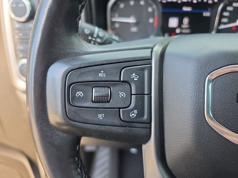 Used 2022 GMC Sierra 1500 Denali w/ Driver Alert Package II AWD/4WD image 13