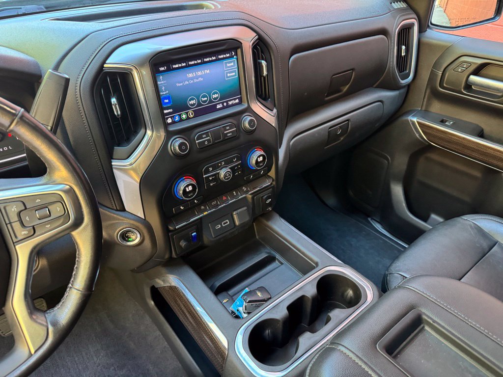 Used 2020 Chevrolet Silverado 1500 RST AWD/4WD image 16