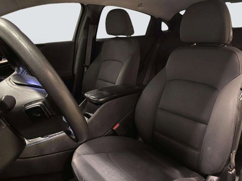 Used 2020 Chevrolet Malibu LT FWD image 28