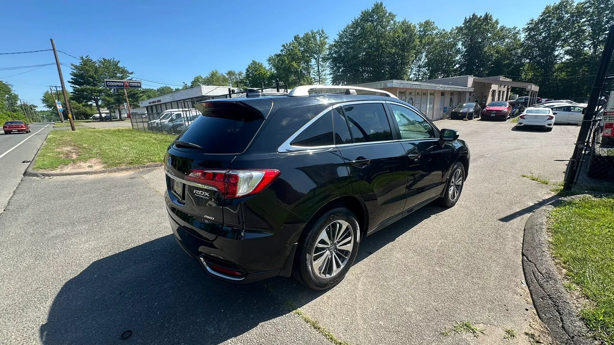 Used 2017 Acura RDX w/ Advance Package AWD/4WD image 5