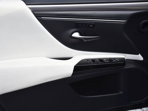 Used 2023 Lexus ES 350 F Sport FWD image 26