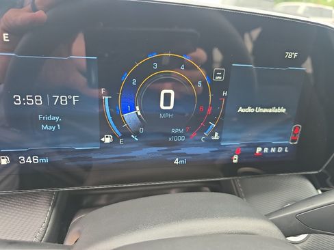 Used 2026 Chevrolet Equinox LT w/ Safety and Technology Package FWD image 23