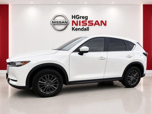 Used 2020 MAZDA CX-5 Touring FWD image 4