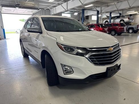 Used 2019 Chevrolet Equinox Premier w/ LPO, Cargo Package FWD image 31