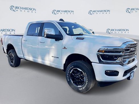 New 2026 RAM 2500 Laramie w/ Towing Technology Group image 3
