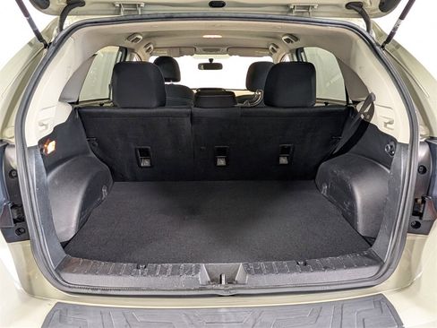 Used 2015 Subaru Crosstrek 2.0i Premium image 10