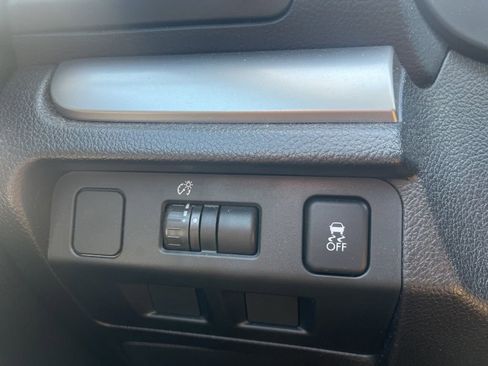 Used 2014 Subaru Impreza 2.0i Premium w/ All-Weather Package w/CVT image 20