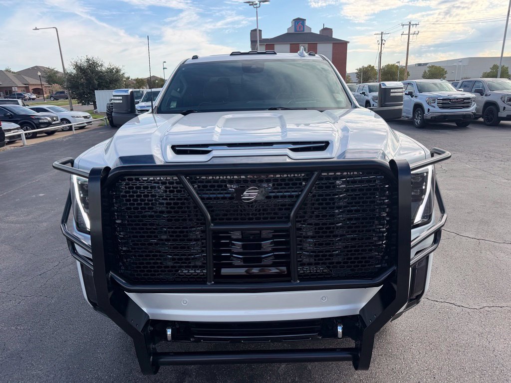 Used 2024 GMC Sierra 2500 Denali Ultimate AWD/4WD image 9
