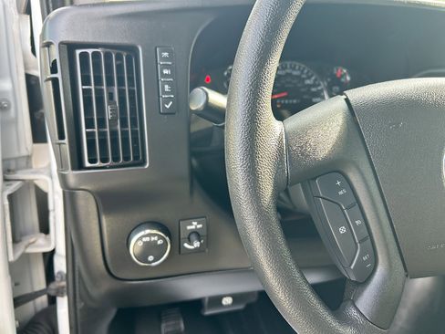 Used 2020 Chevrolet Express 2500 w/ Driver Convenience Package image 10