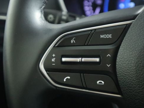 Used 2019 Hyundai Santa Fe Limited image 11