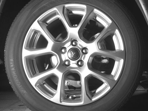 Used 2025 Jeep Compass Limited image 15