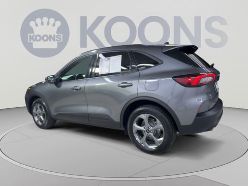 Used 2025 Ford Escape ST-Line AWD/4WD image 8