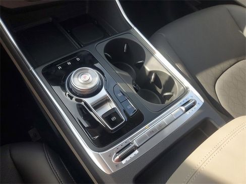 New 2026 Kia Carnival SX image 27