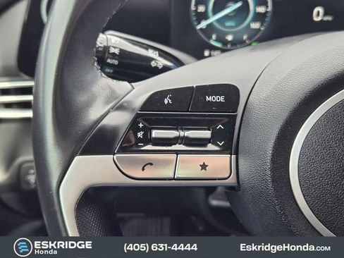 Used 2024 Hyundai Elantra Limited FWD image 29