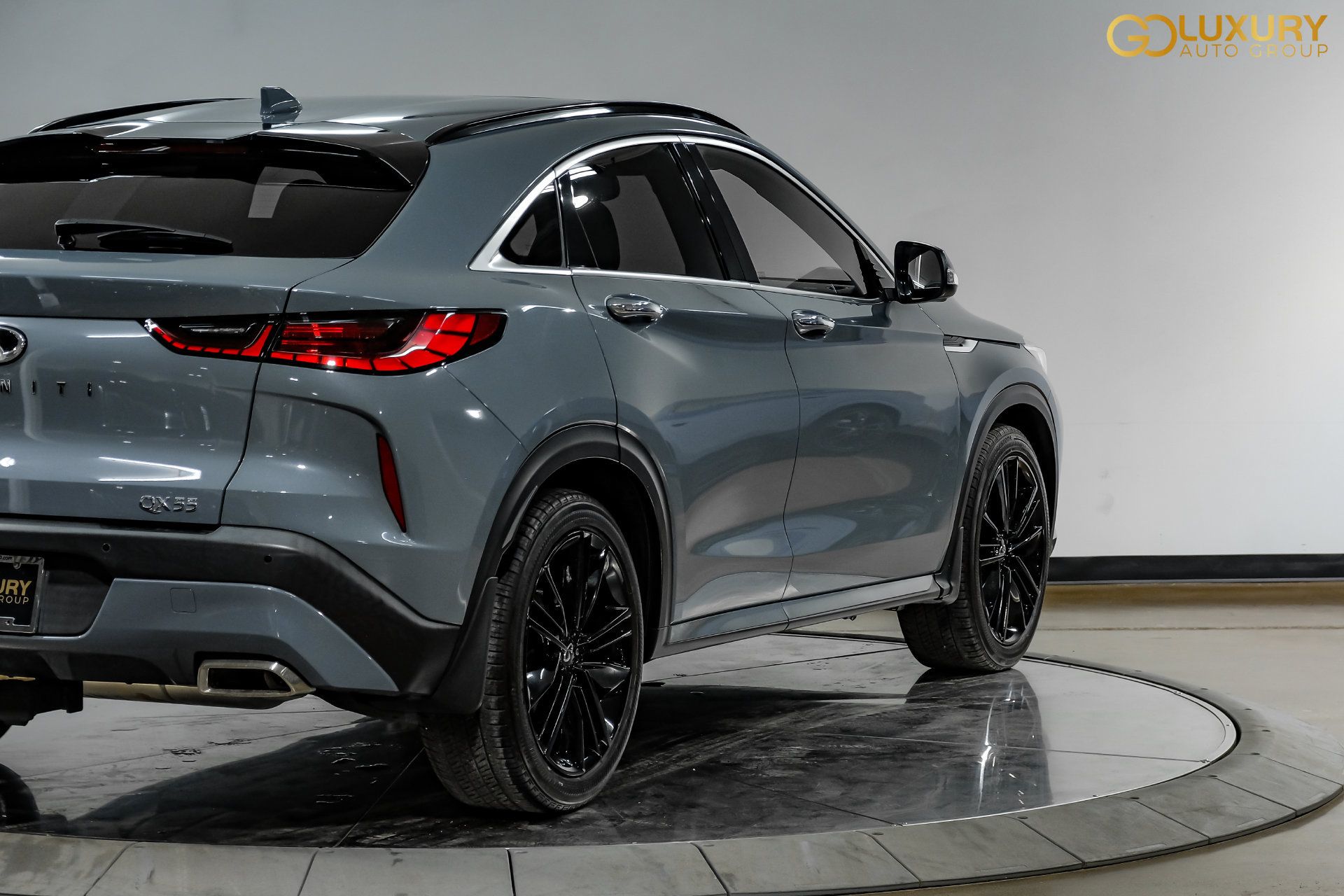 Used 2023 INFINITI QX55 Essential w/ Cargo Package AWD/4WD image 14