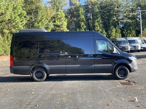 New 2026 Mercedes-Benz Sprinter 2500 image 5