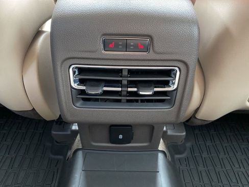 Used 2022 Lincoln Corsair Reserve w/ Elements Package image 10