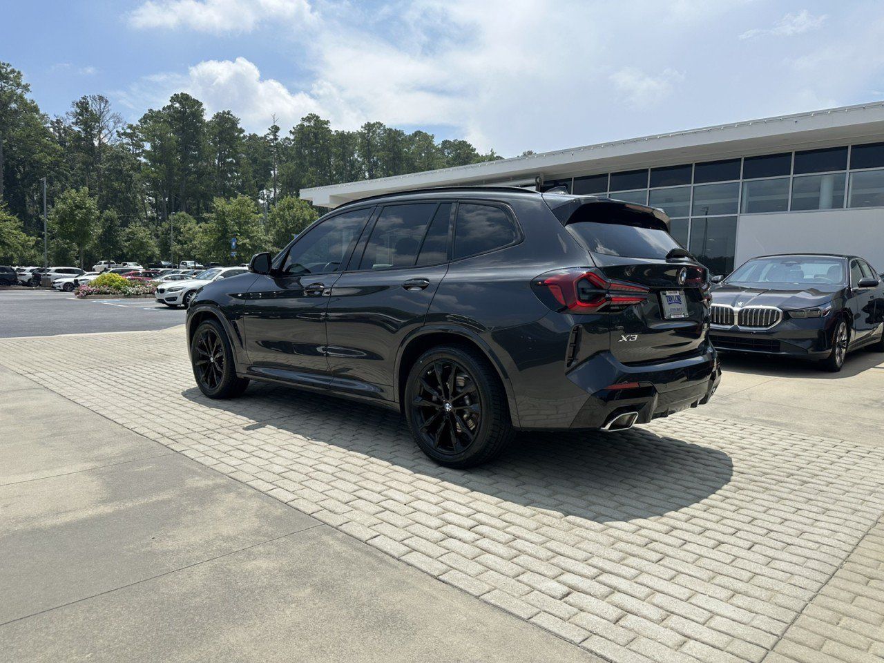 Used 2023 BMW X3 sDrive30i w/ M Sport Package RWD image 3