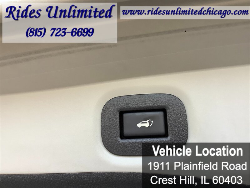 Used 2015 Nissan Rogue SL w/ SL Premium Package AWD/4WD image 32