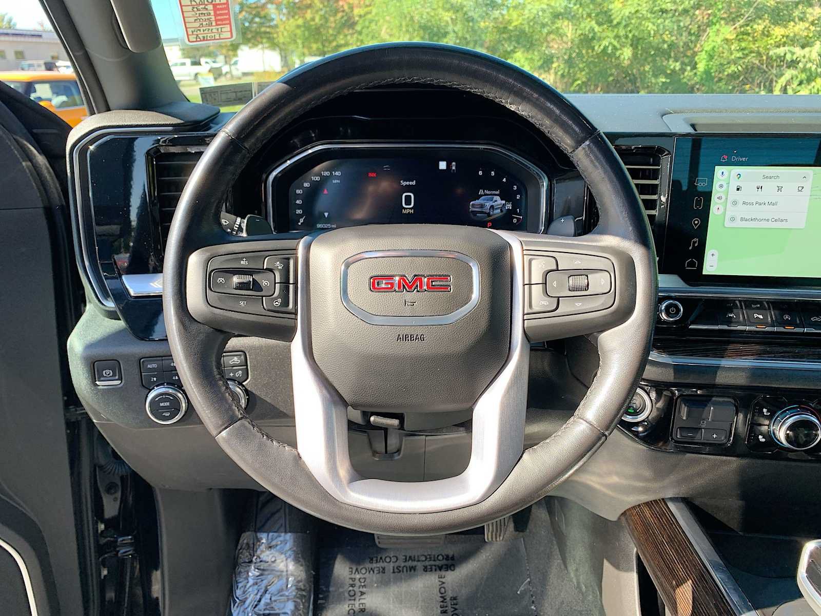 Used 2023 GMC Sierra 1500 Elevation w/ Elevation Premium Package AWD/4WD image 11