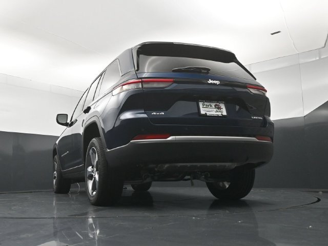 New 2026 Jeep Grand Cherokee Limited AWD/4WD image 22