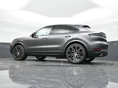 New 2025 Porsche Cayenne Coupe image 35