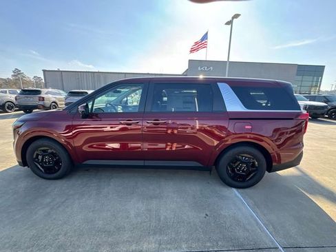 New 2026 Kia Carnival FWD image 6