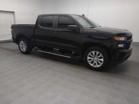 Used 2019 Chevrolet Silverado 1500 Custom w/ Custom Value Package RWD image 11