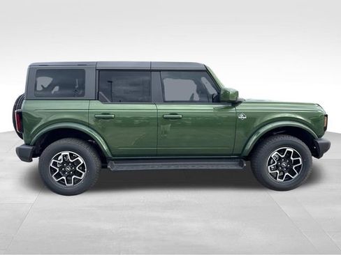 New 2025 Ford Bronco Outer Banks AWD/4WD image 10