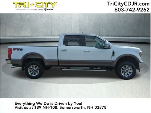 Used 2019 Ford F250 Lariat w/ Chrome Package image 6