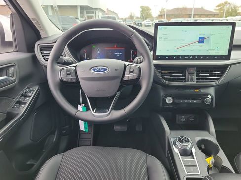 New 2026 Ford Escape SE image 12