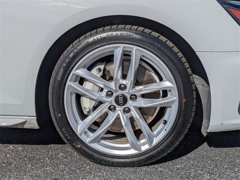 Used 2024 Audi A4 2.0T Premium Plus image 11