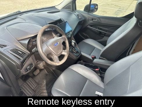 Used 2017 Ford Transit Connect XL image 4