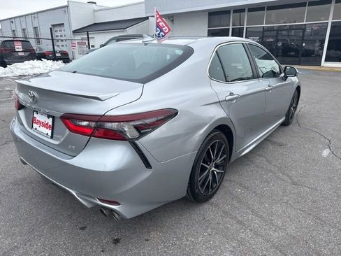 Used 2021 Toyota Camry SE image 27