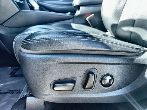 Used 2019 Hyundai Santa Fe Limited image 14