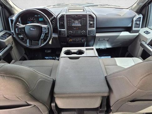 Used 2016 Ford F150 XLT AWD/4WD image 17