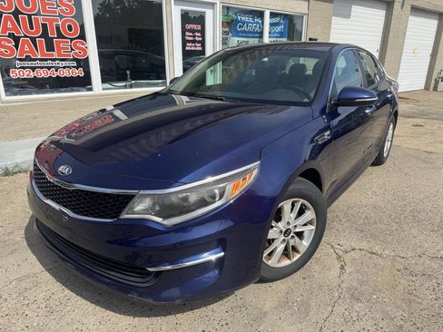 Used 2018 Kia Optima LX FWD image 2