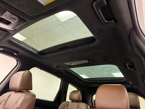 Used 2022 Kia Telluride SX w/ SX Prestige Package image 21