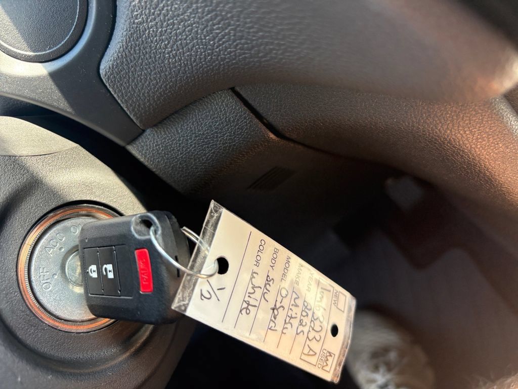 Used 2025 Mitsubishi Outlander Sport LE AWD/4WD image 32