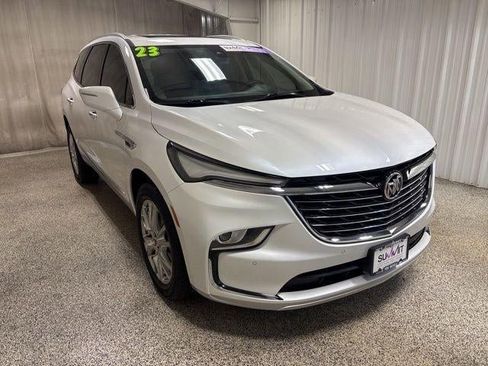 Used 2023 Buick Enclave Essence w/ Experience Buick Package image 3