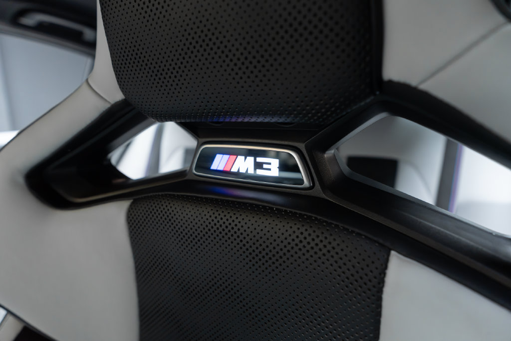 Used 2023 BMW M3 Competition w/ M Carbon Exterior Package RWD image 33