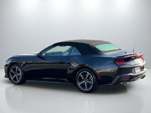 Used 2024 Ford Mustang Premium image 5