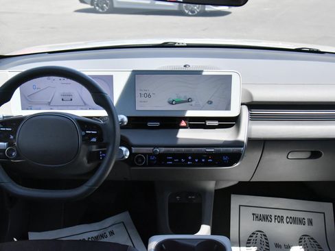 Used 2024 Hyundai Ioniq 5 SE RWD image 38